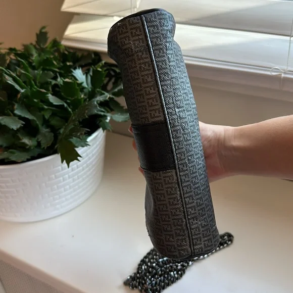 Authentic FENDI clutch with added chrome unbranded chain. - Picture 5 of 9